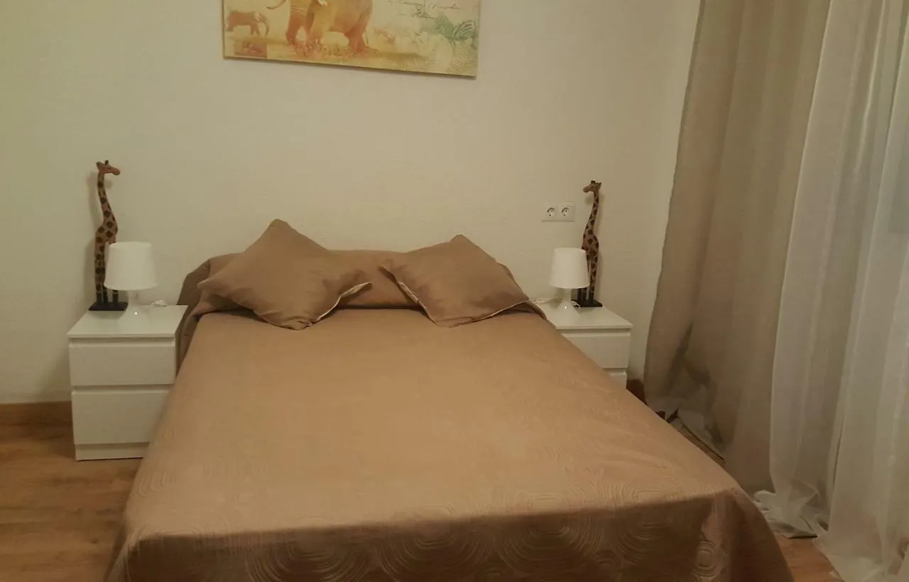 Pension Yna Holiday Malaga Guest house