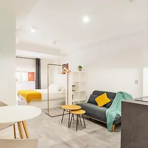Loftinmalaga Appart hôtel